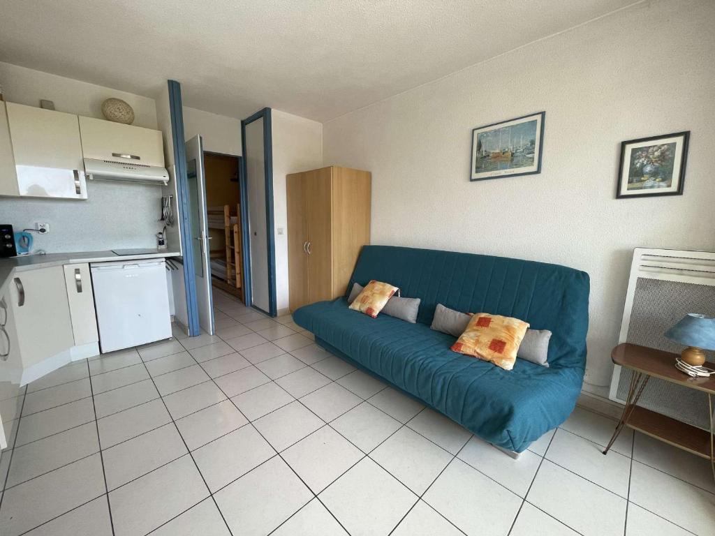 Studio cabine avec piscine proche plage et commerces - FR-1-328-156 - 3