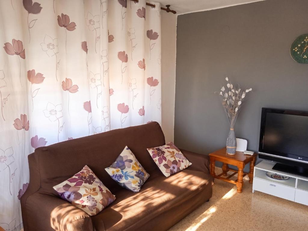 Spacious Apartment in Benicàssim with Mountain View - 3