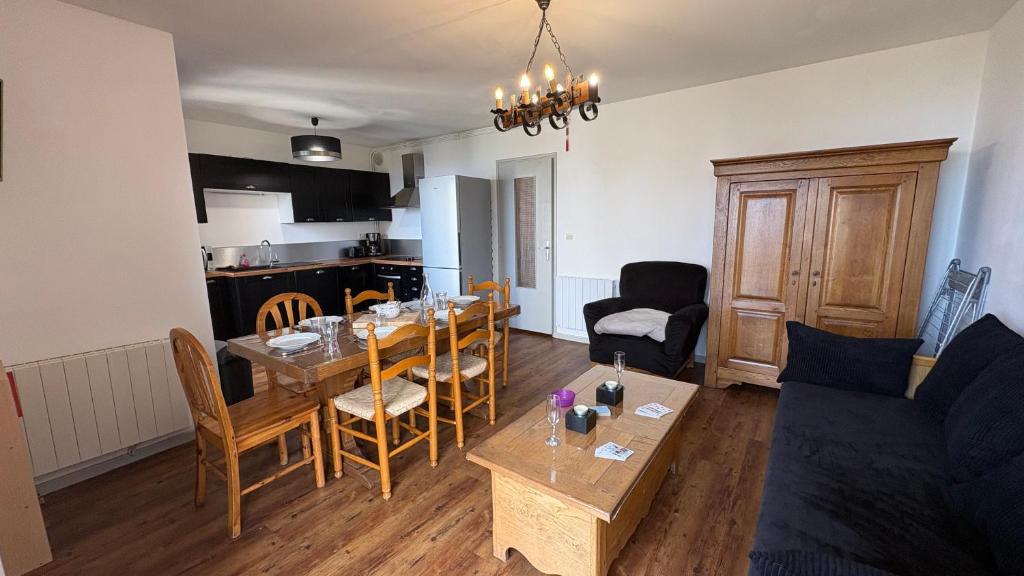 Confortable appartement familial, vue, baignoire - 5