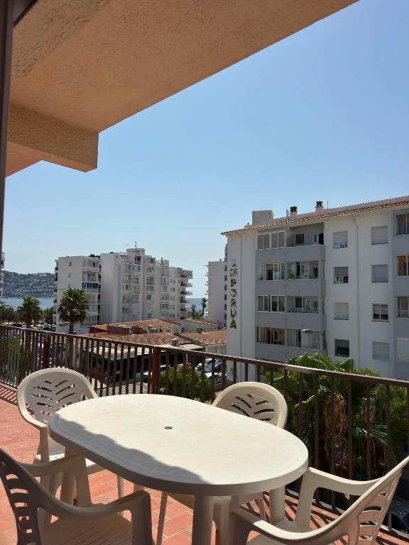 vistas al mar roses 3331 - 1