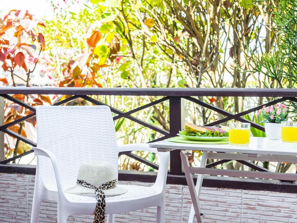 9 Amarilla Bay Holiday Pool Terrace - 3