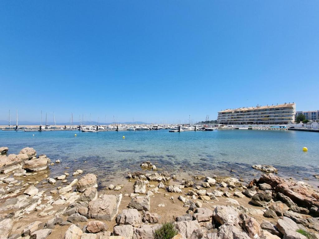 Apartamento acogedor en L'Escala con terraza cerca de la playa - HISP-236-156 - 4