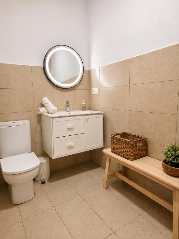 CASA FLORIT - Serranos Towers Apartments - 4 Guests - Old Town - 4