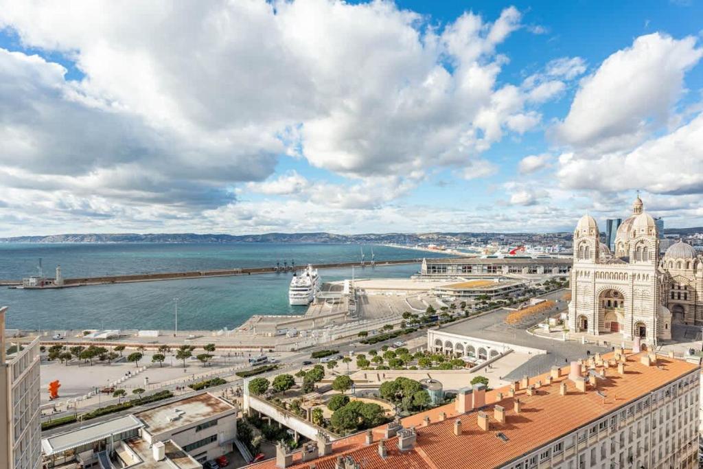 Studio vue imprenable sur la mer proche Vieux-Port - 2