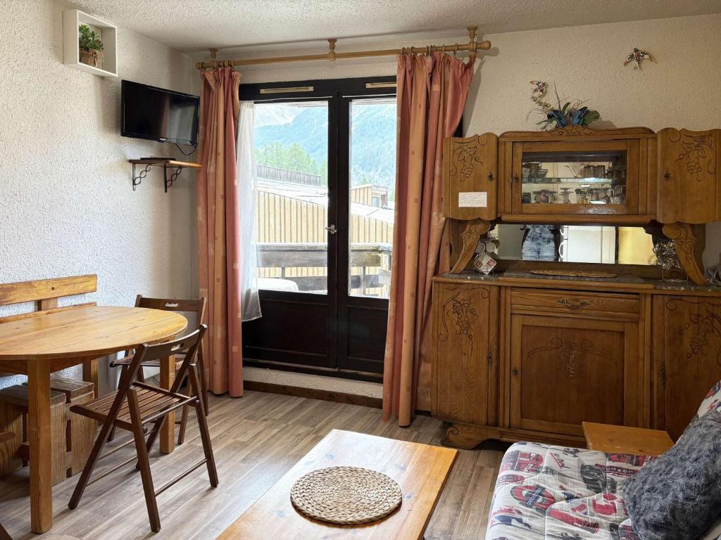 Studio skis aux pieds, 4 pers, balcon, commerces proches - FR-1-322-548 - 1