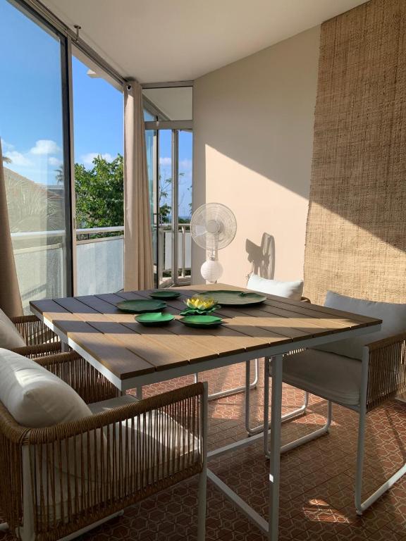 Direct Beach Access 2 Bdr Sleeps 5 - 1