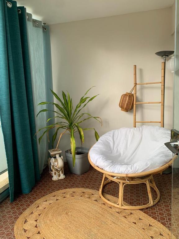 Direct Beach Access 2 Bdr Sleeps 5 - 5