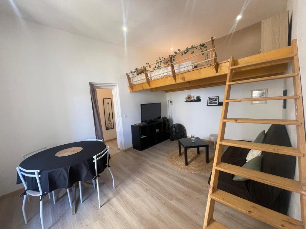 Appartement studio plein centre - 3