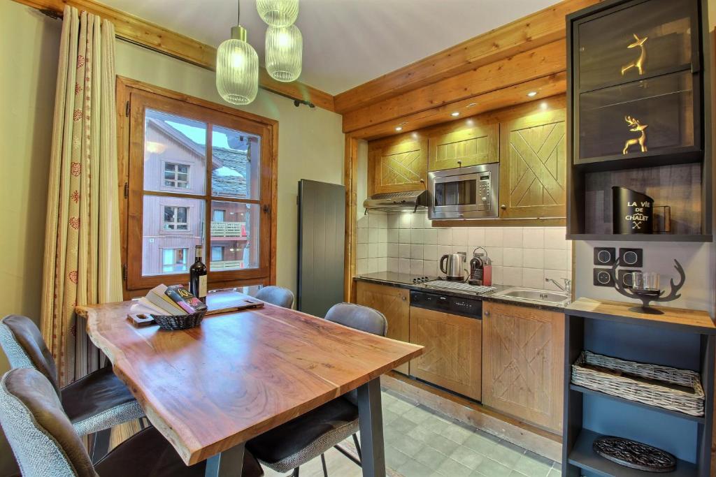 ARC 1950, Appartement 1 chambre avec Cheminée, 4 personnes, Vue Montagne, SAUNA, HAMMAM, JACUZZI, PISCINE EXTERIEURE CHAUFFEE - 5