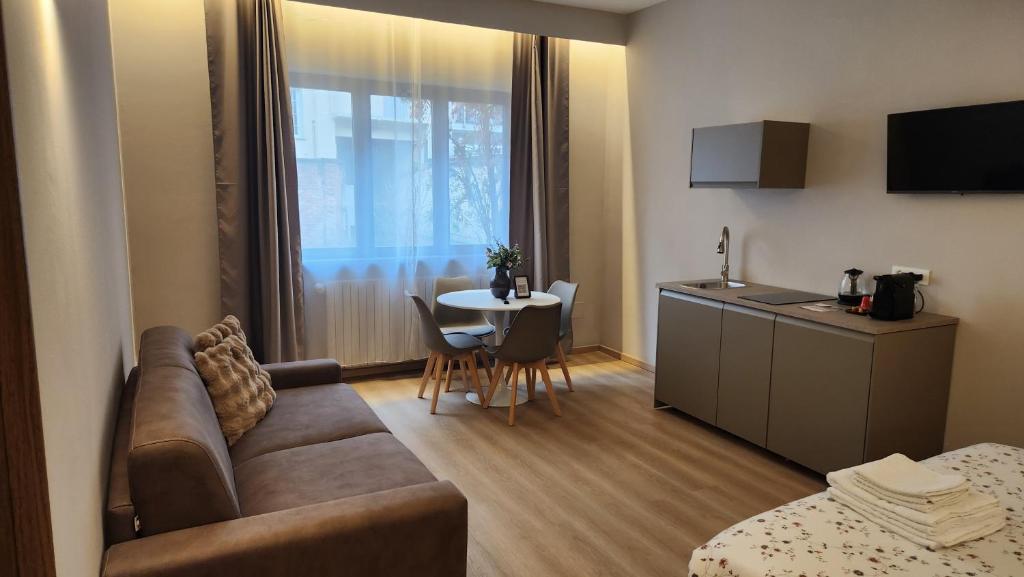 Gaia Apartments vicino al centro con parcheggio privato - 1