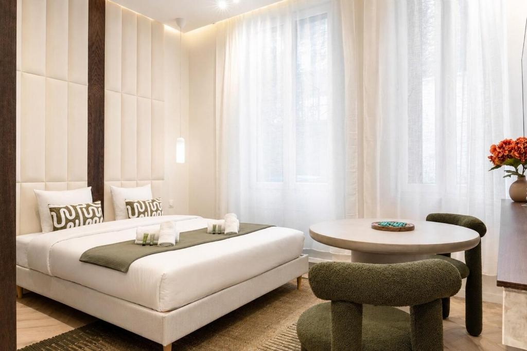 Perfect Paris Escape Near Eiffel Tower - 3