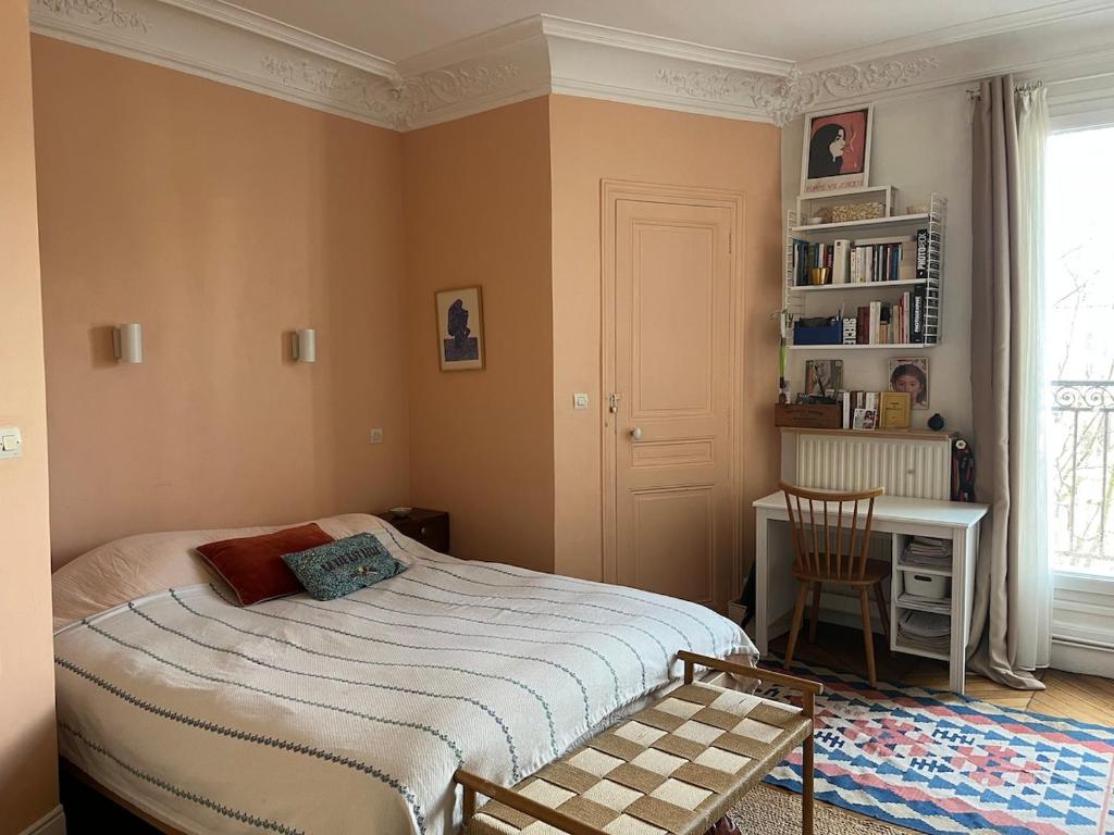 Bastille - Bright Haussmann-style 3-bedroom apartment with balcony - 3