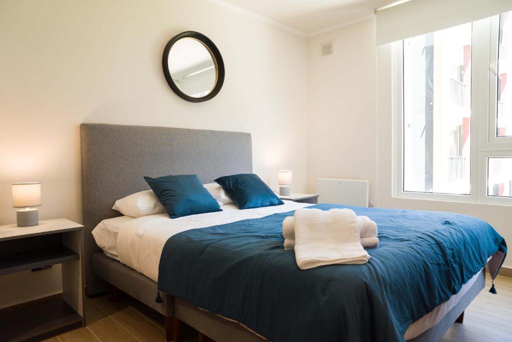 Providencia Pulse Sleek 2BR Apt in Trendy District - 4
