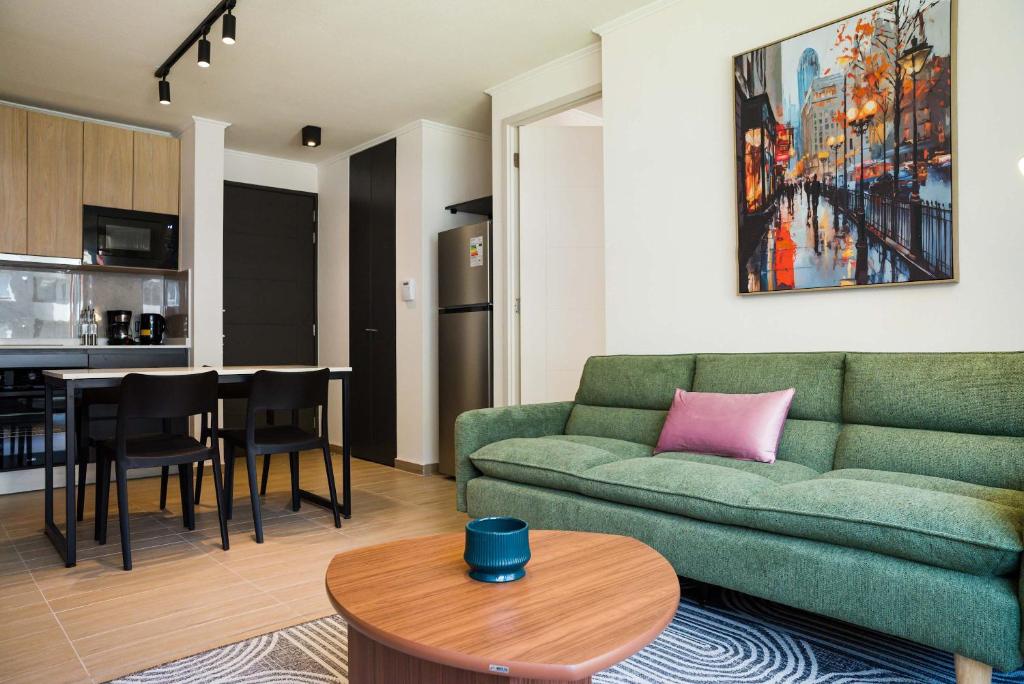 Providencia Pulse Sleek 2BR Apt in Trendy District - 2