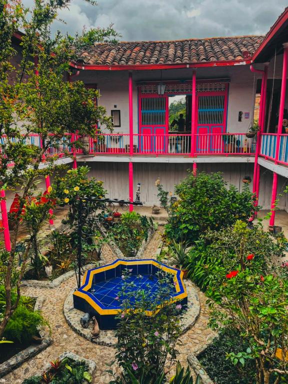 La Casa Rosada Hostel - 1