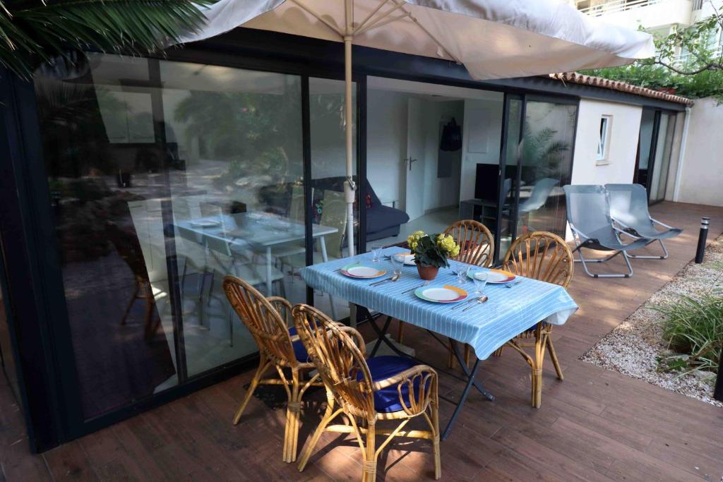 Cannes, Côte d'Azur - Maison de jardin au calme, proche de la Croisette - 4