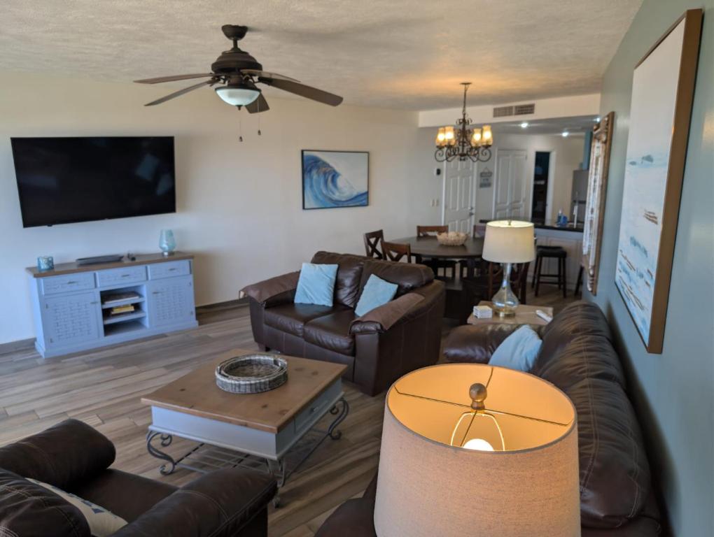 Sonoran Spa W 101 3 Bed 2 Bath - 5