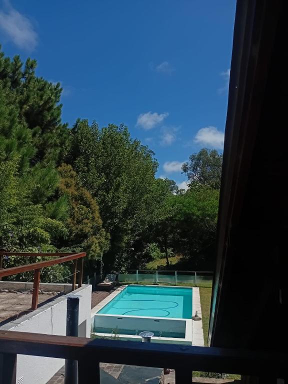 Hermosa casa en Valeria del Mar con parque y pileta - 2