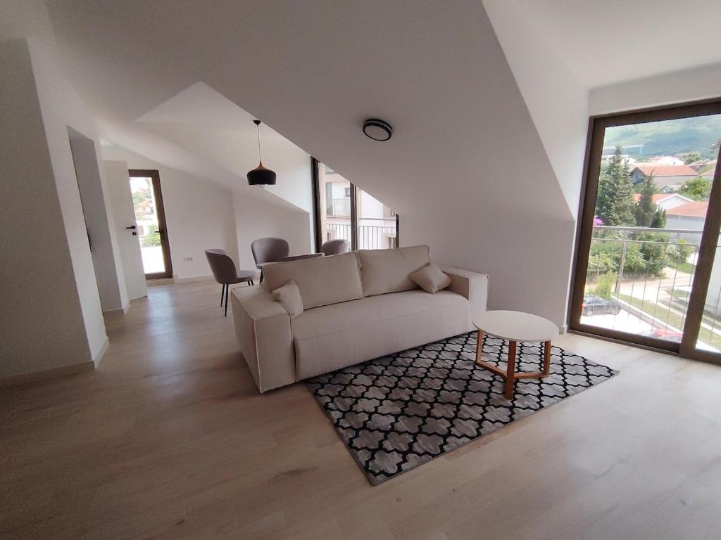 3 1D2 Mini Condos , Modern 2-bedroom penthouse - 1
