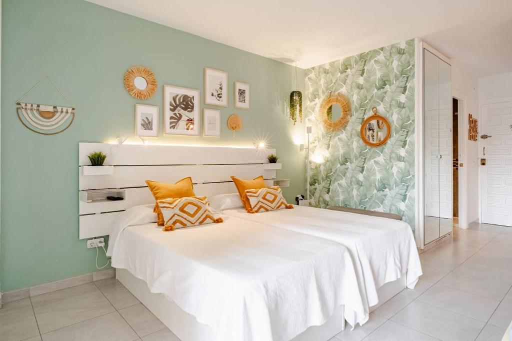 New Studio Minerva Benalmadena Side Sea Views - 2