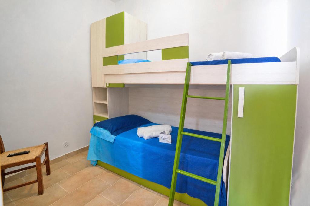 Villa Benedetta 50m from Beach - Happy Rentals - 5