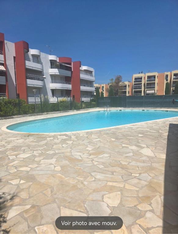 Cozy studio with pool, close to the sea - 4