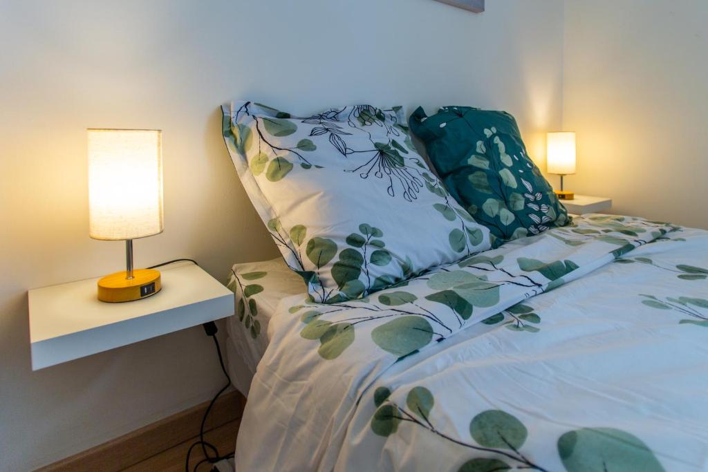 Studio deluxe - climatisé - WIFI - TV connectée - Parking 1mn à pied - 3