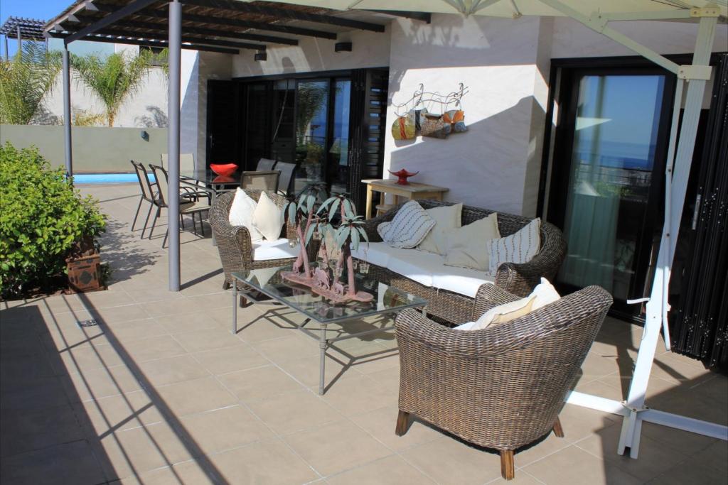 Luxury villa in Costa Adeje + pool - 2