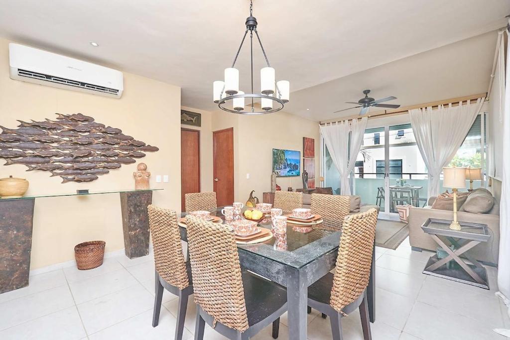 2Br Condo - Pool, Bbq & Beach Steps Away - 4