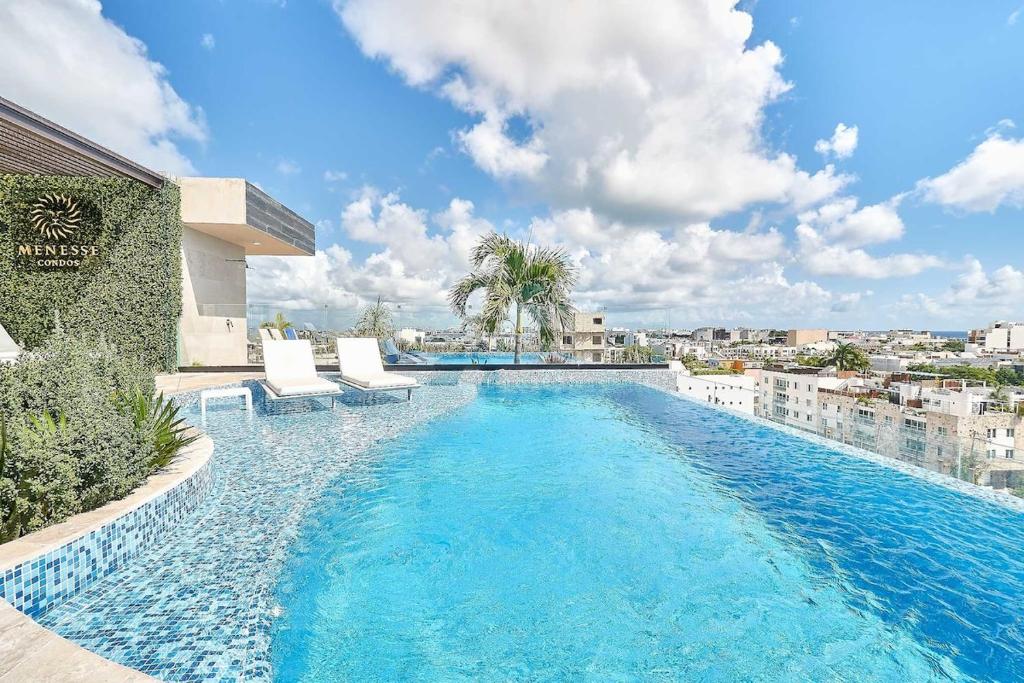 Coastal Escape W Rooftop Pool, Gym & Beach Walk - 4