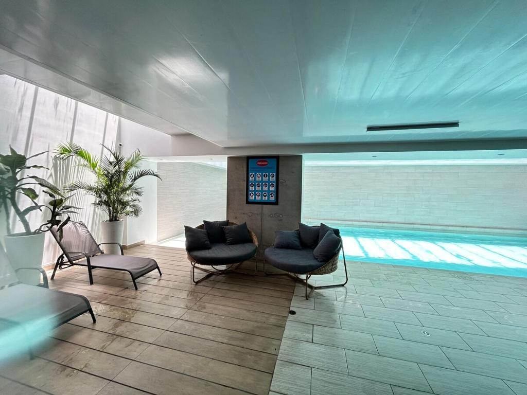 Luxury Executive Suite, Pool & Rooftop 360 - 5