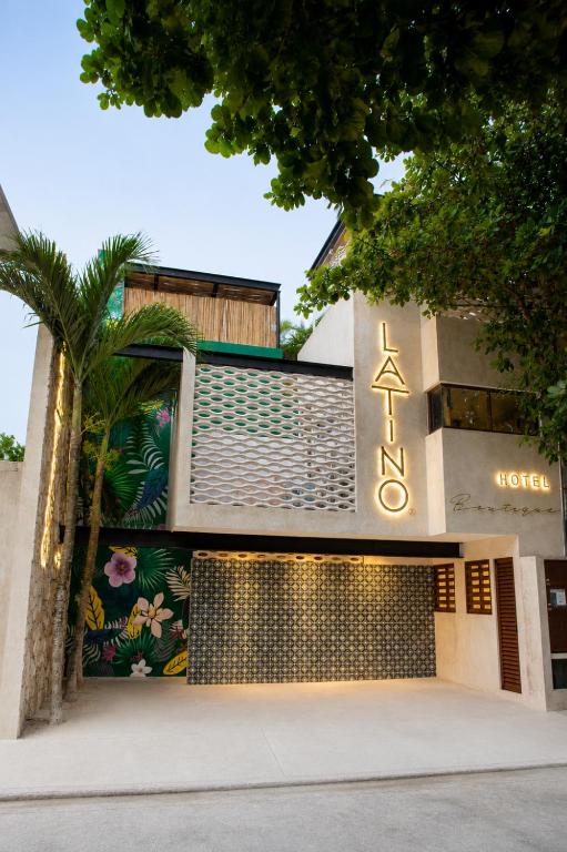 Latino Hotel Boutique - 1