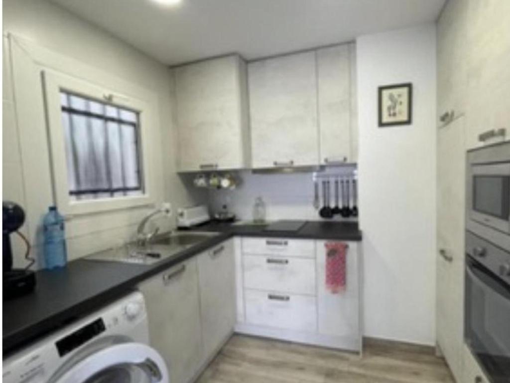 Apartamento con aire y WiFi - 3 pers. cerca de playa - ES-209-110 - 2