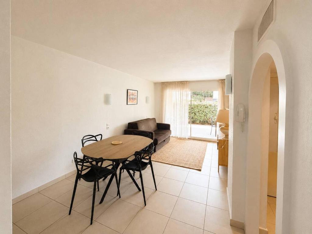 Appartement climatisé proche plage - 4 pers. - FR-1-388-264 - 2