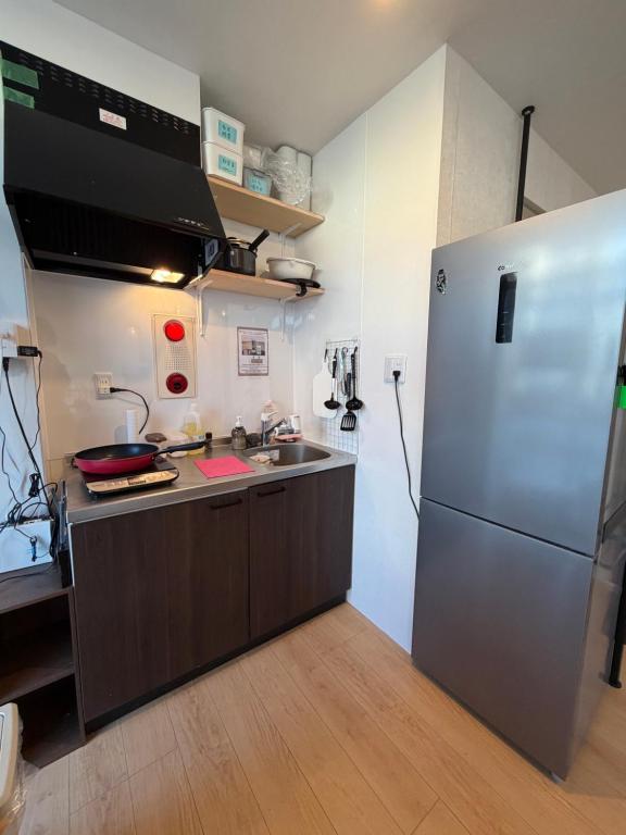 Kitchen, Fukuoka Tabiji Hostel 福岡旅路ゲストハウス in Fukuoka