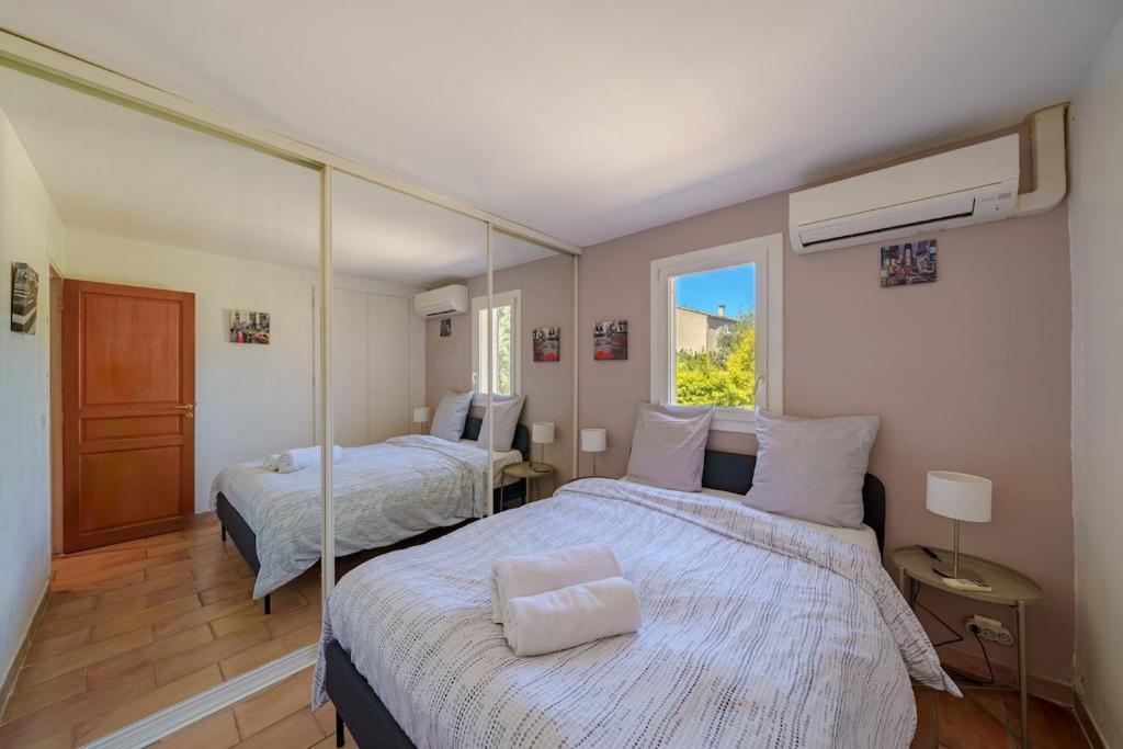 WeHost - Grande maison avec piscine - porte des Calanques - 4