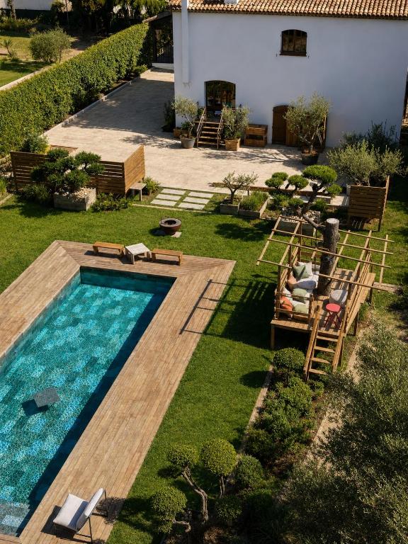 Les Hauts de Constance, Swimming Pool & Cabin - 3