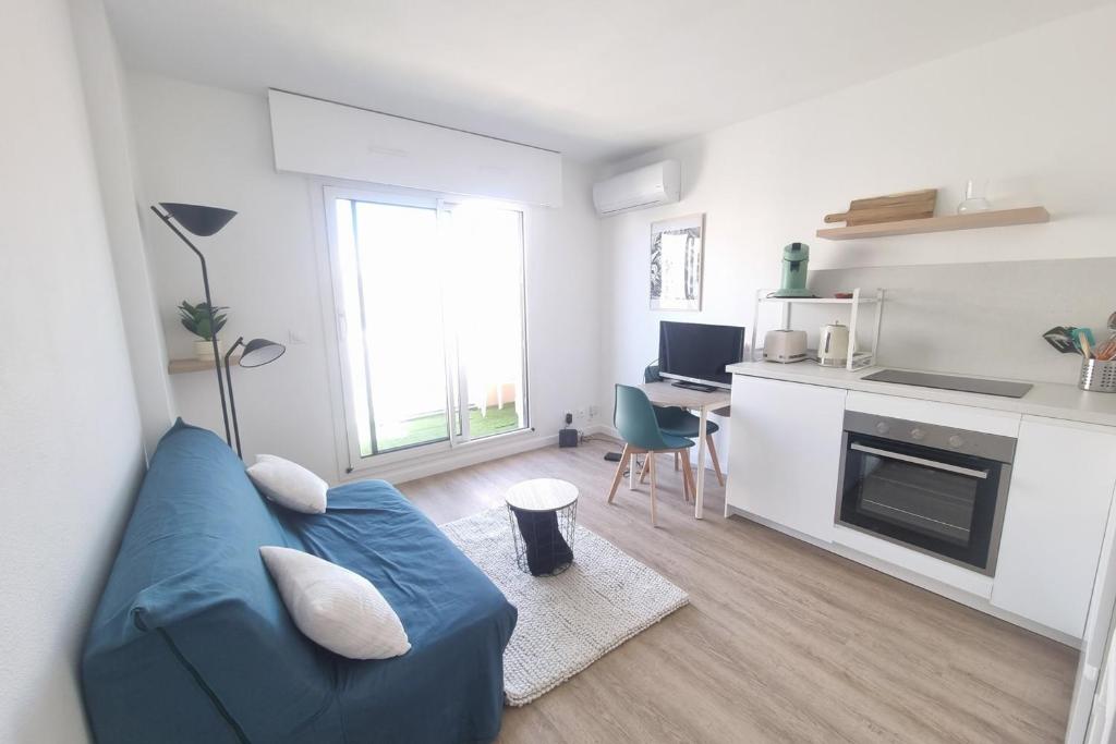 AC studio with balcony in central Arcachon - 2
