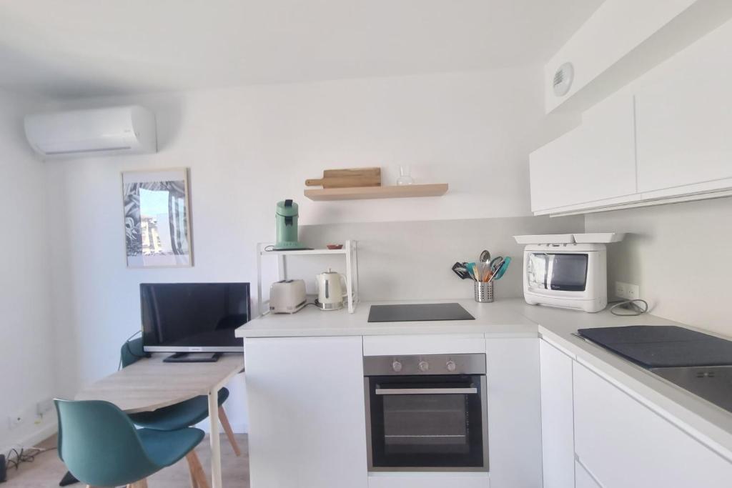 AC studio with balcony in central Arcachon - 5