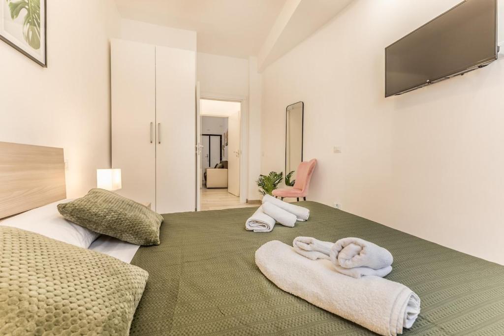 Modern Trastevere Base for Your Rome Adventure - 5