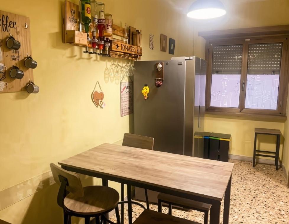Modern 2 Bedroom Flat with Private Parking - Rome - 3