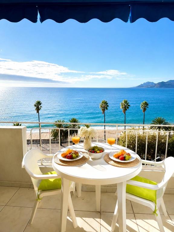 Appartement face Mer Rocamar - 2