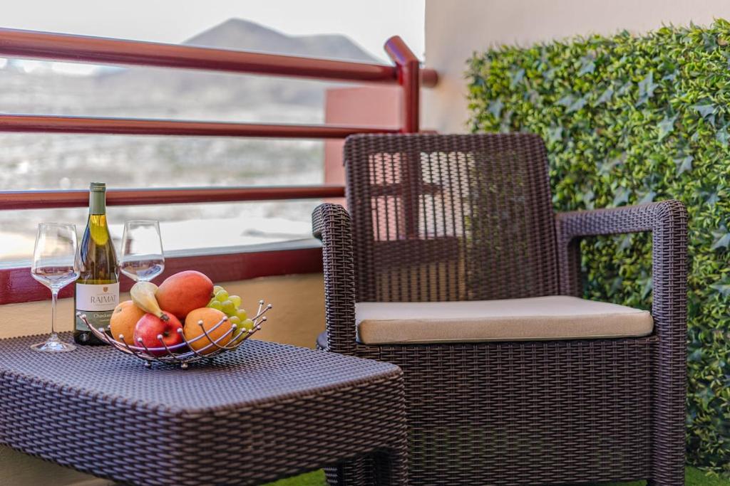 Apartment with mountain views in Los Cristianos - 4