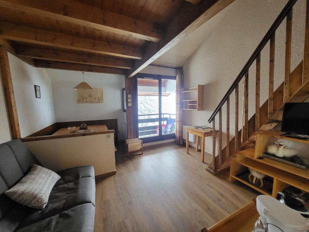 Combe Blanche 2407 - 2