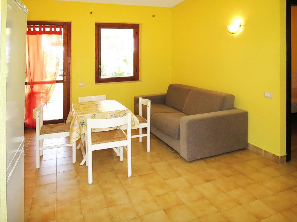 Holiday Home Rei Marina Fronte Mare - REI204 by Interhome - 2