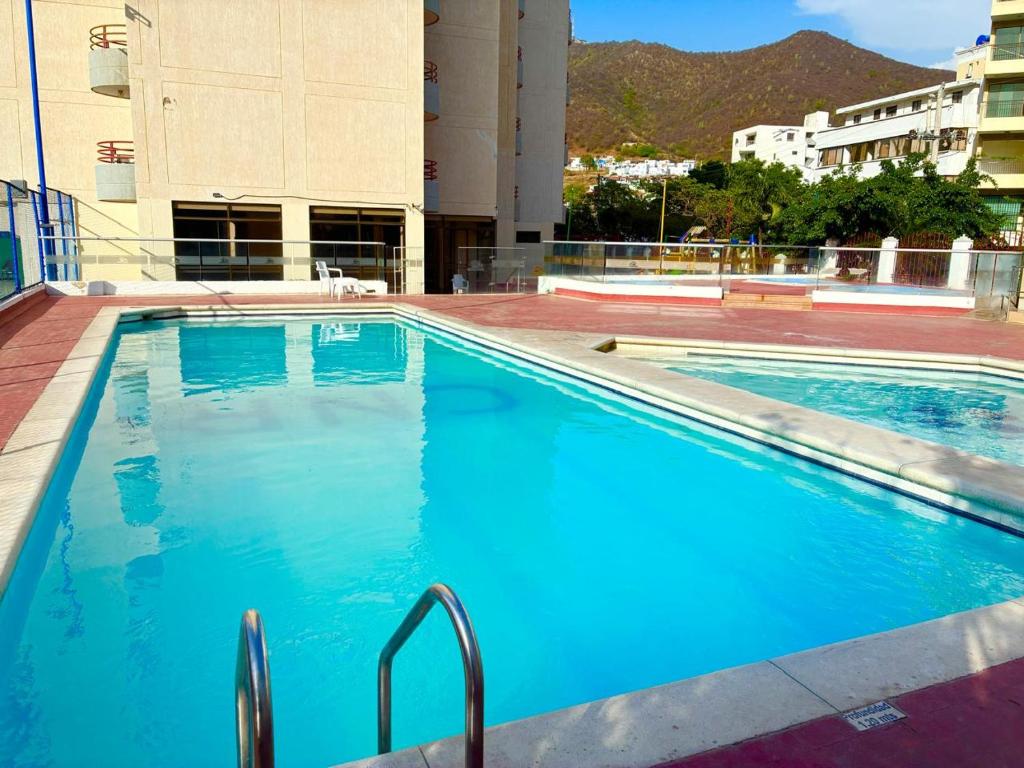 APARTAMENTO RODADERO MAR In - 1
