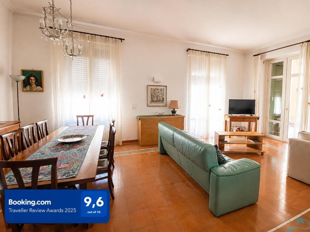 Home Toledo 355 - 1