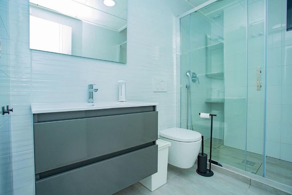 Frontline Luxury Oasis 5414 - 3