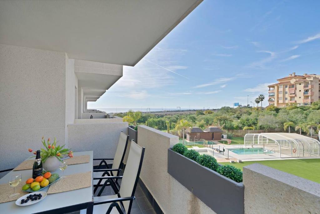 Riviera Modern 2BR Stay w Sunny Balcony and Pools - 1