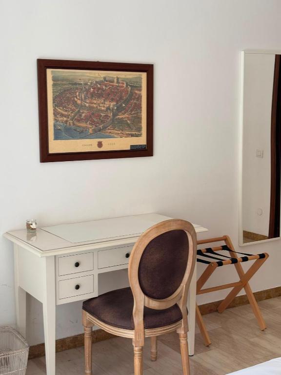Frangipani HOUSE Cagliari luxury huge apartment city center with lift - 2